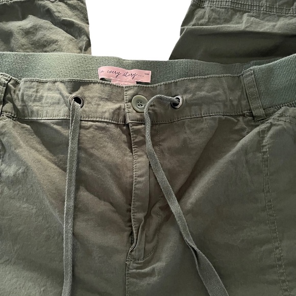 Addition Elle Cargo Capri Pants Olive Green Plus Size 22 - Picture 3 of 7